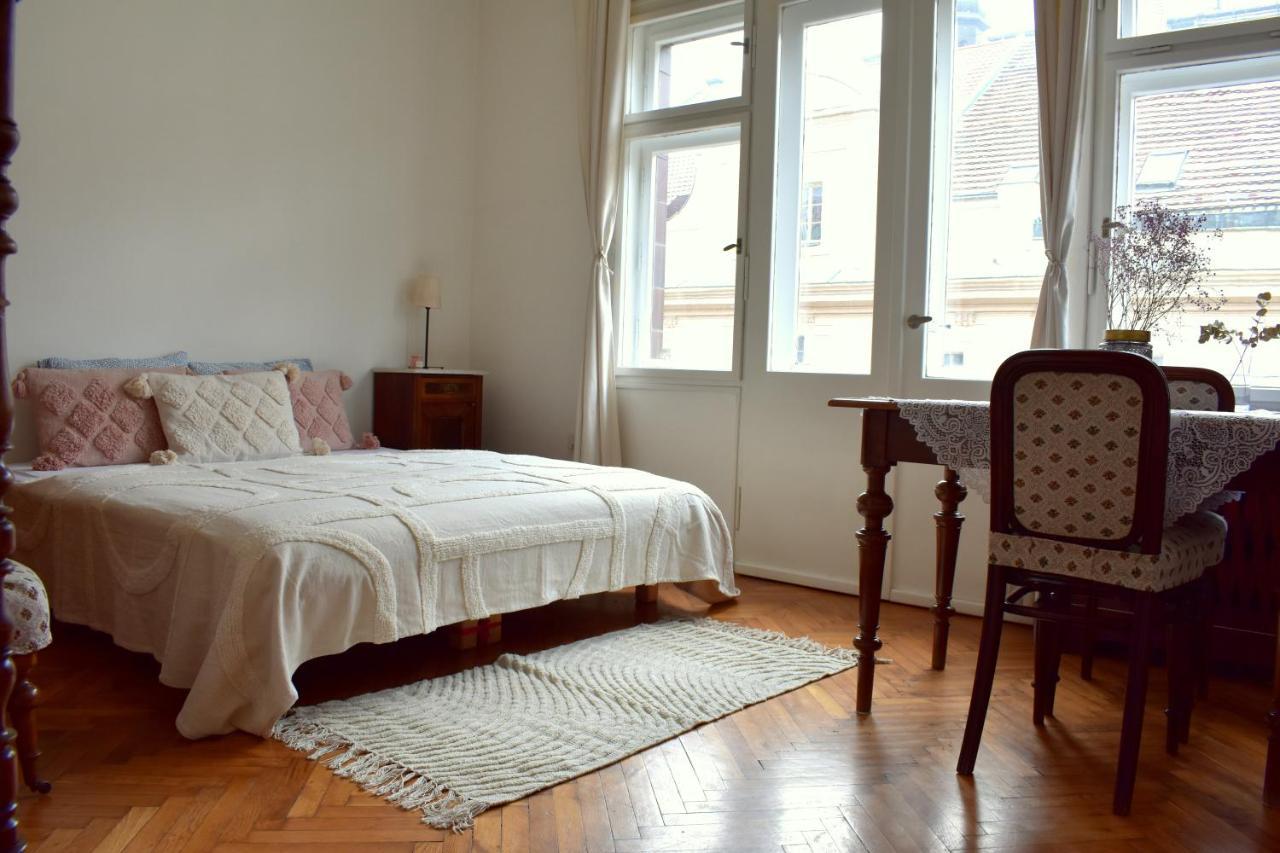 Old Town Residence - Konviktska Prag Exterior foto